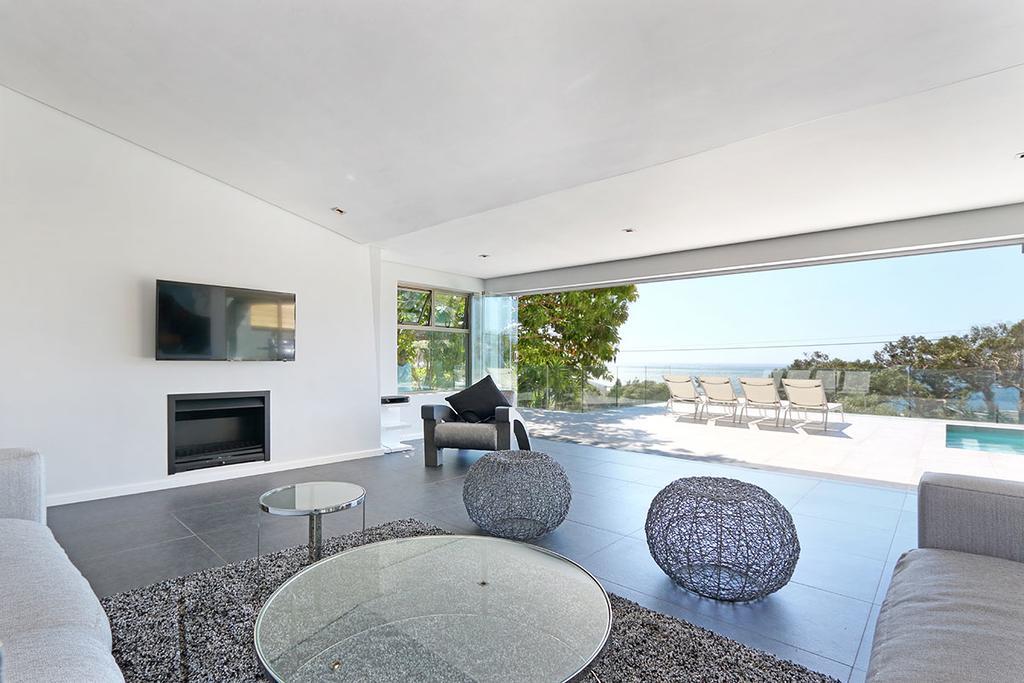 Valtameri By Totalstay Camps Bay Екстериор снимка